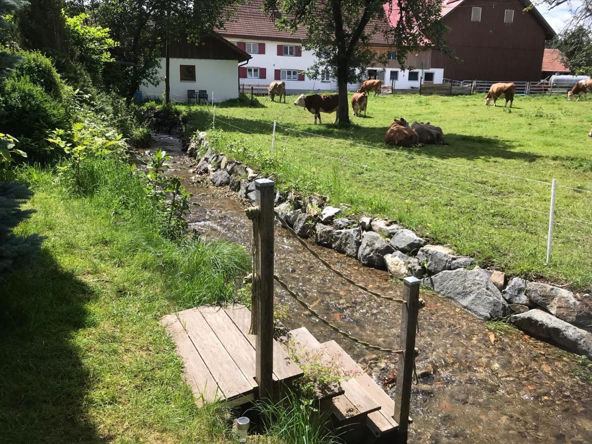 Die Dirndlkoenigin Grunenbach Luaran gambar