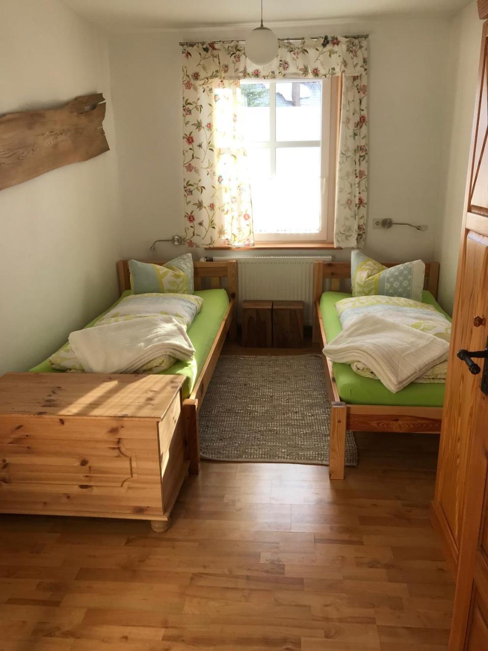 Die Dirndlkoenigin Grunenbach Luaran gambar